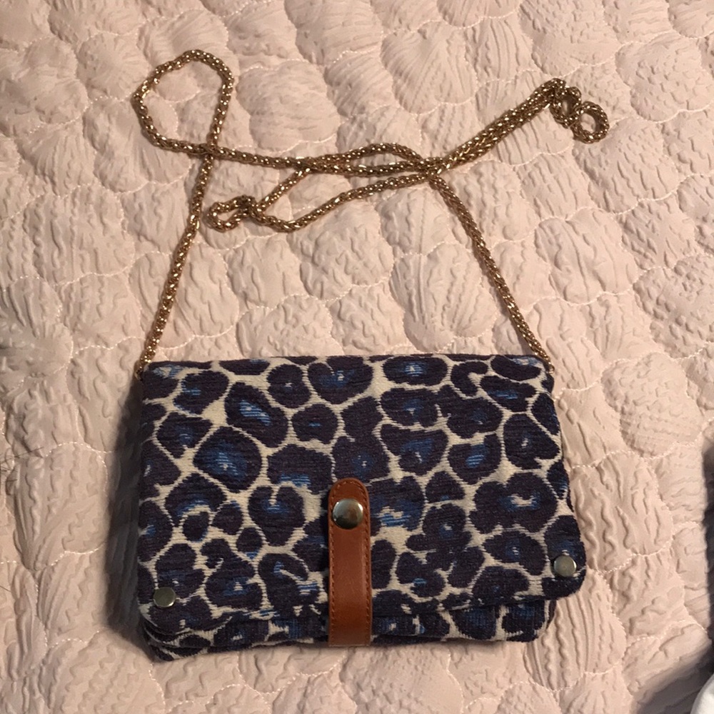 Leopard purse